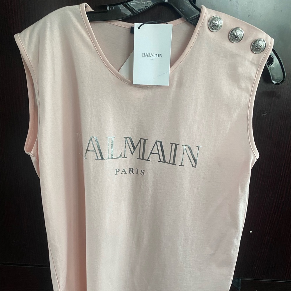 100% authentic Balmain T-shirt.